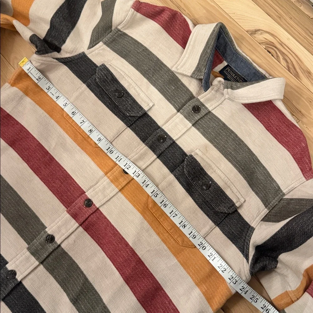 Pendleton Men's Driftwood Cotton Chamois Shirt featuring a multi-color L - Picture 4 of 8